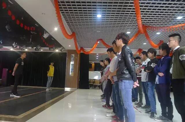 5909526d6acce 豪运国际-钻营健康-你我一路成长